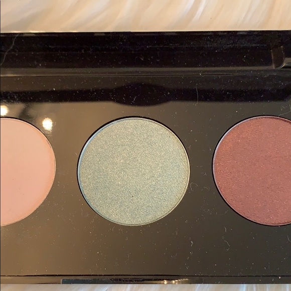 Stila Santa Monica Blvd Eye Shadow Set - Picture 4 of 6